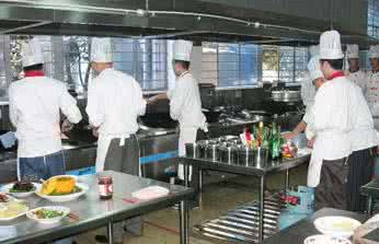 食堂外包服務 現(xiàn)代餐飲公司提升餐廳管理效能的關(guān)鍵路徑